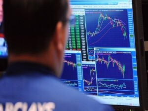Wall Street yatırımcıları bu yıl ılımlı kazanç bekliyor