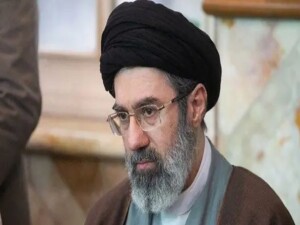 İran lideri Mücteba Hamaney: Hürmüz Boğazı kapalı kalmaya devam etmeli