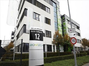 BioNTech, kapasite fazlası nedeniyle bin 860 kişiyi işten çıkaracağını açıkladı