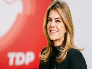 Ayşe Öztabay: Tatar, Erhürman'ın karşısına çıkmaya cesaret edemedi!