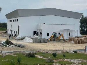 Esentepe Kapalı Spor Salonu bitme aşamasına geldi