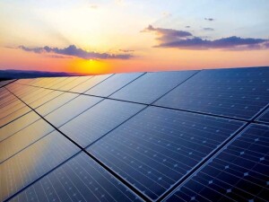 Ortadoğu'daki petrol krizi Çinli güneş paneli üreticilerine yaradı