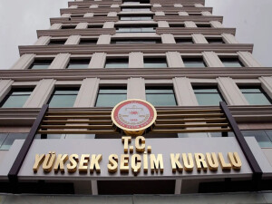 CHP, Yüksek Seçim Kurulu'na başvurdu