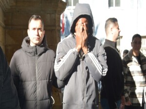 4 yıla yakın izinsiz ikametten itham edilen zanlı 1 gün tutuklu