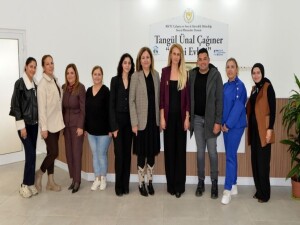 Nilden Bektaş Erhürman’dan Sevgi Evleri’ne yeni yıl ziyareti