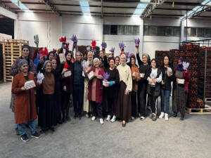 Vakıflar İdaresi’nden emekçi kadınlara 8 Mart ziyareti