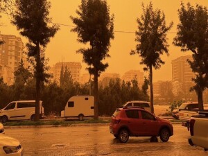 Afrika tozu Türkiye'de Alanyayı esir aldı