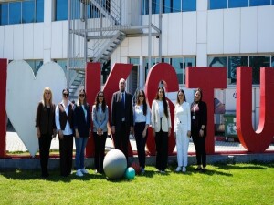 Kıbrıs Sağlık ve Toplum Bilimleri Üniversitesi’nden Fizyoterapistler Günü etkinliği