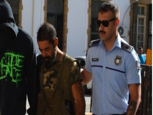 Makinist aletlerini çalmakla itham ediliyor: Zanlı yurtdışı yasağı ile serbest