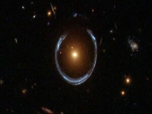 500 milyon ışık yılı ötede iki dev kara delik ölüm dansında