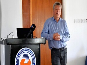 DAÜ'de “Fiili Devletlerin Jeopolitik İnşası: Aktör-Merkezli Etkileşimlerden Rol Kavrayışları” semineri