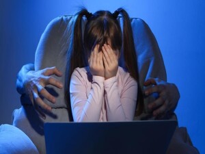 Avustralya, çocukların sosyal medya platformlarına erişimini yasakladı