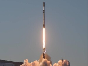 Çin, SpaceX'in fırlatma rekorunu kırdı
