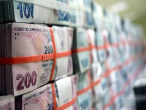 Türkiye'de yılbaşı çekilişinde 800 milyon liralık büyük ikramiye üç çeyrek bilete çıktı