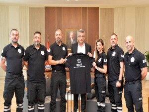 Doğal Afet Arama ve Kurtarma Derneği’nden Erhürman’a ziyaret
