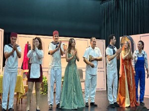 Esentepe Kültür Sarayı, Dünya Tiyatro Günü’nde yeniden kapılarını açtı