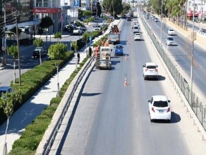 Dr. Fazıl Küçük Bulvarı’nda yürüyüş ve bisiklet yolu güvence altına alınıyor