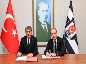 Beşiktaş'ta futbol direktörü Önder Özen oldu