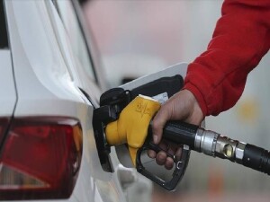 Türkiye'de motorin indirimi bekleniyor