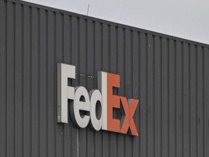 FedEx, ödediği gümrük vergilerinin iadesi için ABD yönetimine dava açtı