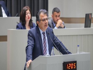 Asım Akansoy: Dış müdahale hiçbir topluma demokrasi getirmedi