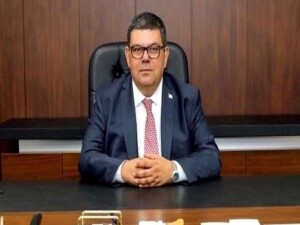 Maliye Bakanı Özdemir Berova'dan 8 Mart mesajı: Kadının emeği güçlü toplumun temelidir