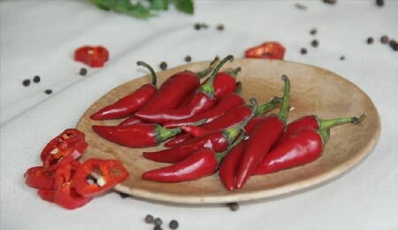 Uzmanlar araştırdı: Acı yemek kilo verdiriyor mu?