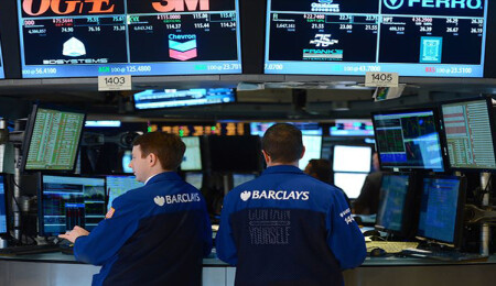 Küresel piyasalar tarife belirsizliği ve jeopolitik risklerle haftaya temkinli başladı