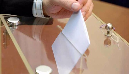 İtalyan halkı, vatandaşlık yasasında değişiklik talebine dair referandumda sandık başında