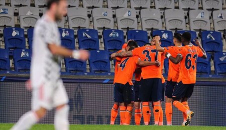 Beşiktaş'ta puan kaybı RAMS Başakşehir karşısında da devam etti