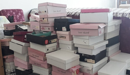 Scarpe Shoes’dan Kanser Hastalarına Yardım Derneği’ne bağış