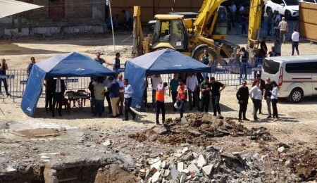 İsias Otel'de 3. kez karot örneği alınıyor
