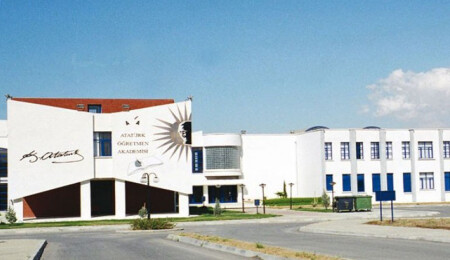 “İlk Gençlik Romanı Ödül Töreni” bu yıl AÖA ev sahipliğinde düzenlenecek