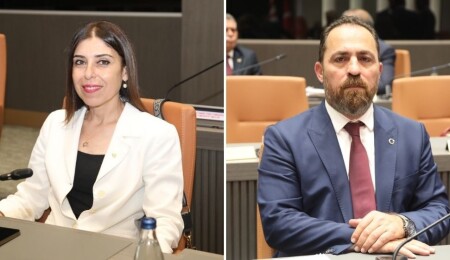 UBP'den istifa eden Altuğra hükümete sorular sordu, Çavuş yanıt verdi: Düne kadar bizdik, bugün siz!