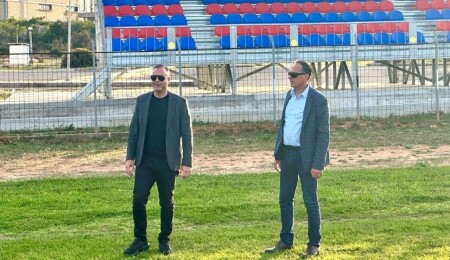 Cahitoğlu, Yenierenköy 8 Ağustos Stadı’nı inceledi