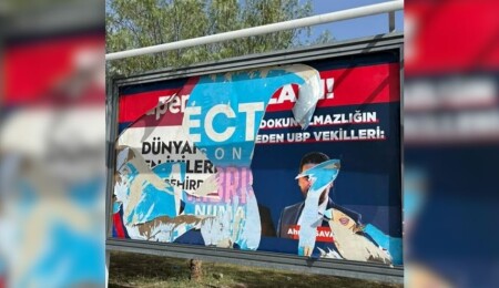 Halkın Partisi, billboardlara zarar verilmesiyle ilgili polise şikayette bulundu