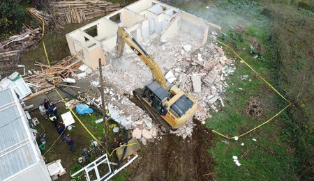 Suudi Arabistan’ın Ankara Maslahatgüzarı: Adana’da evi yıkılan Suudi vatandaşı kadını arıyoruz