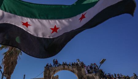 Şam yönetimi, SDG adını kullanan PKK/YPG'nin "federasyon" talebine tepki gösterdi