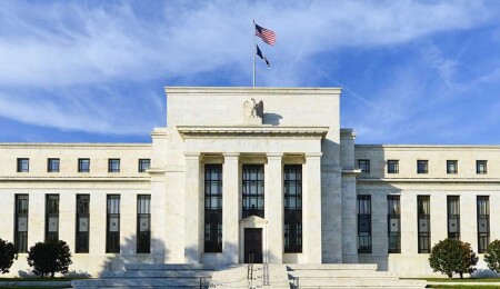 Fed'in raporuna göre küresel ticaret finansal istikrara yönelik risklerin başında geliyor