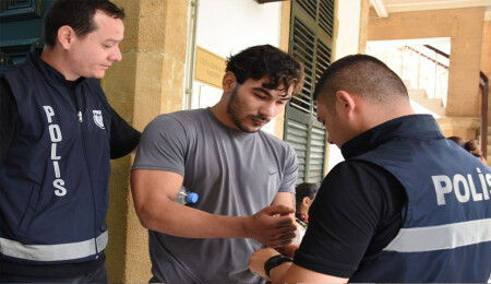 Bir eve pencereden girerek ev sahibini darp eden zanlı 4 yıl hapis cezası aldı: Benzer sabıkası vardı