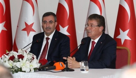 Ünal Üstel: Kıbrıs Türk halkı ezberleri bozmuştur