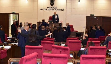 Nazenin Miroğlu: Meclis makamı, gücü ve zorbalığı kutsayan insanların bulunduğu bir yer olmamalı