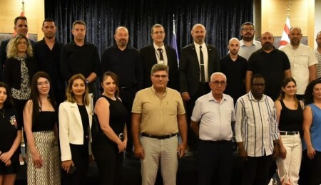 Akdeniz Karpaz Üniversitesi, "Eğitici Eğitimi" belge törenini gerçekleştirdi