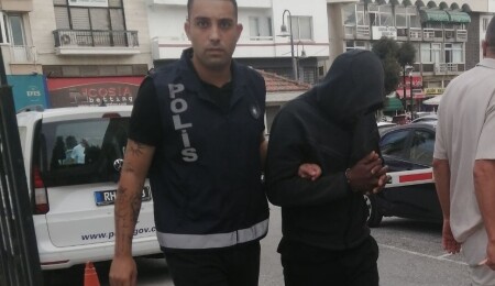 Ülkede 6 seneden fazla izinsiz kalmakla itham ediliyor! Zanlı 3 gün tutuklu