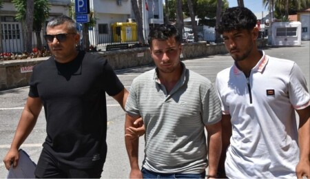 Bisiklet ve telefon çalmakla itham edilen zanlılar 1 gün tutuklu