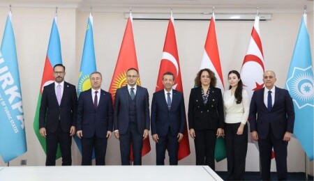 Tahsin Ertuğruloğlu, Bakü’de: TÜRKPA ve Büyükelçi ile Kuzey Kıbrıs'ın temsiliyeti görüşüldü