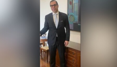 Kazakistan ilk Güney Kıbrıs daimi büyükelçisi Zumakanov, elçilik açma kararını ulusal çıkarlara dayandırdı