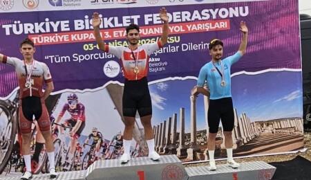 Kıbrıslı Türk bisikletçi Ege Erülkü'den Türkiye'de birincilik