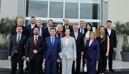 DEİK’ten KTSO’ya ziyaret: Kıbrıs Türk sanayisi için dışa açılım vurgusu