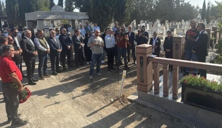 Salih Miroğlu, 20’nci ölüm yıl dönümünde mezarı başında anıldı: Onu her zaman hatırlayacağız